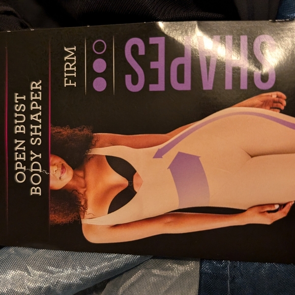 Open Bust Body Shaper Firm - Picture 6 of 9